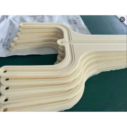 Roboterarm aus Aluminiumoxidkeramik für die Waferherstellung